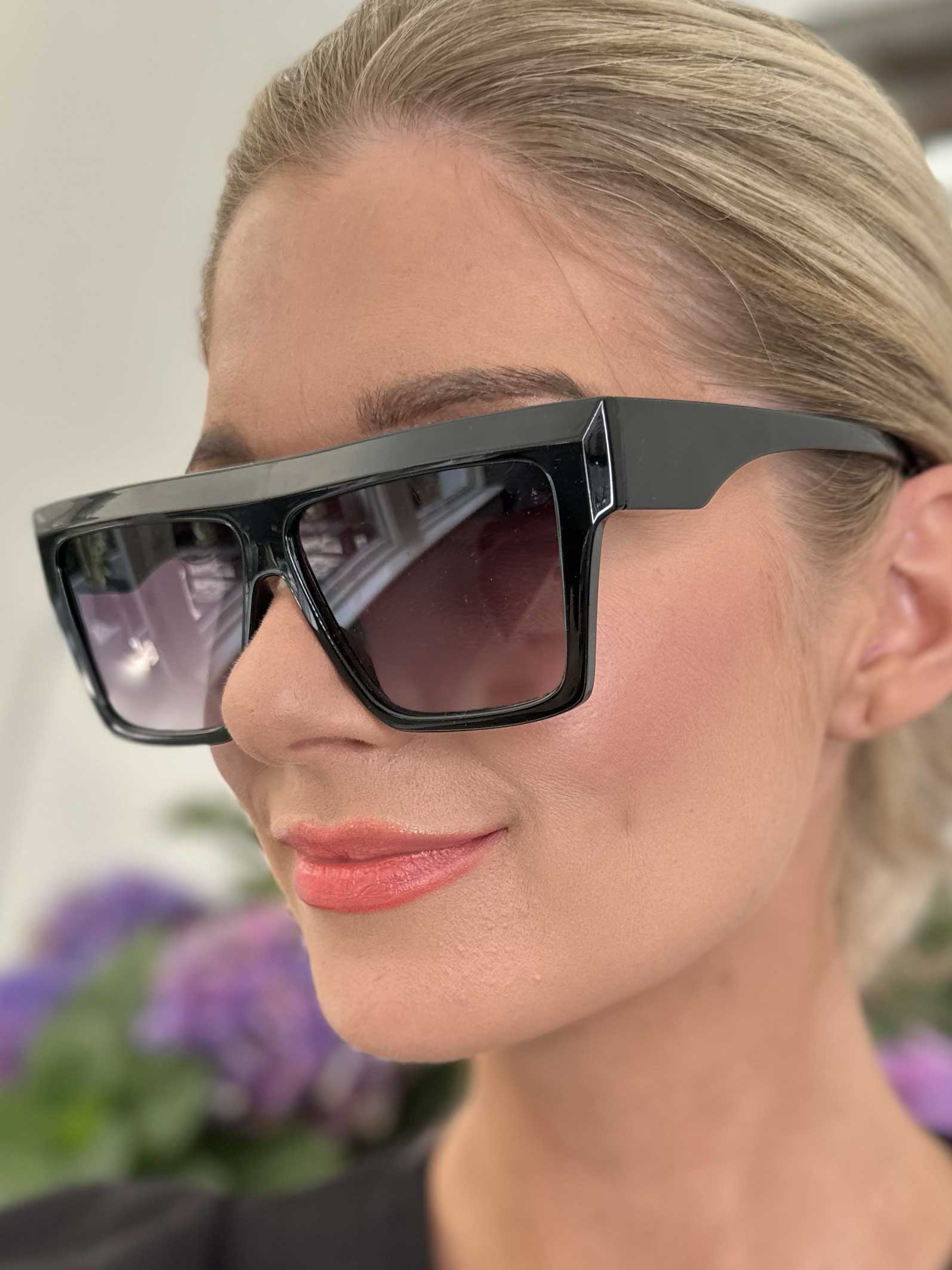 Odessa - Fyrkantiga solglasögon med platt topp